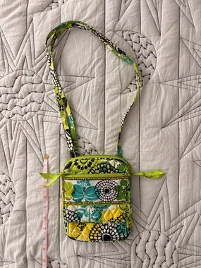 Vera Bradley Limes Up Mini Hipster